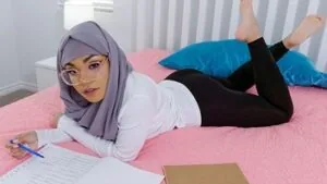 Porno Arabe - Sex with Hot Muslim Teen With Hijab - XXX SexVid Porn Tube